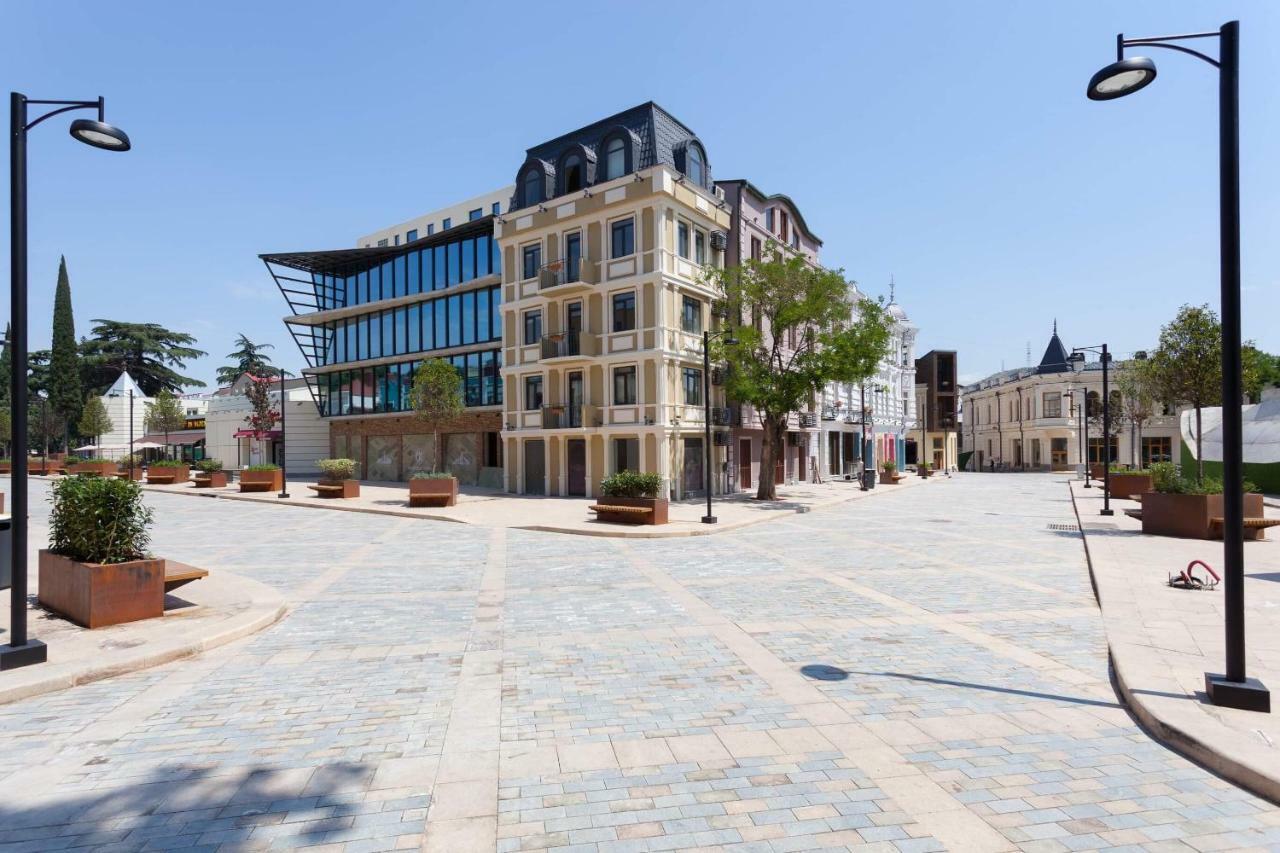 Modern Apartment In The Heart Of Old Тбилиси Экстерьер фото